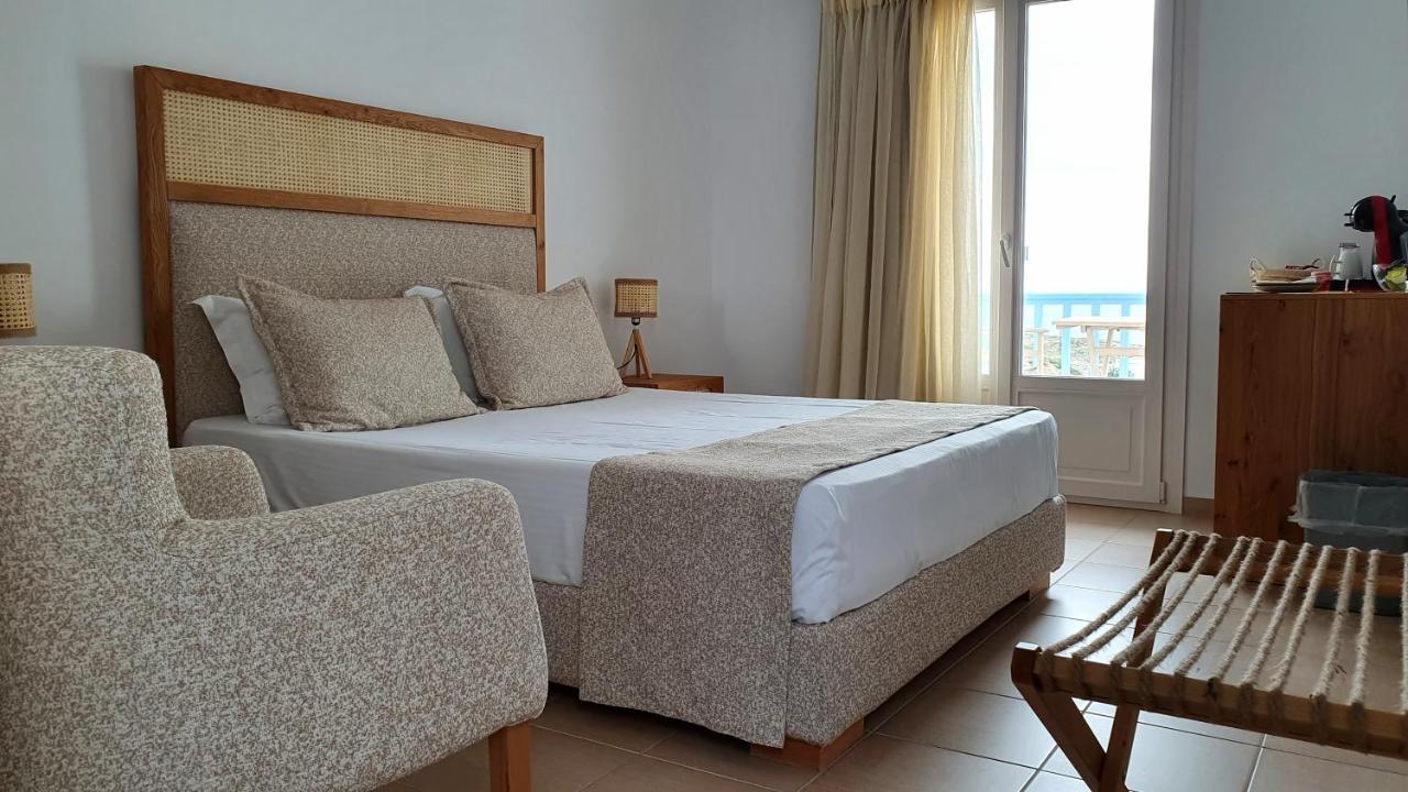 Sarakiniko Rooms Adamantas  ภายนอก รูปภาพ