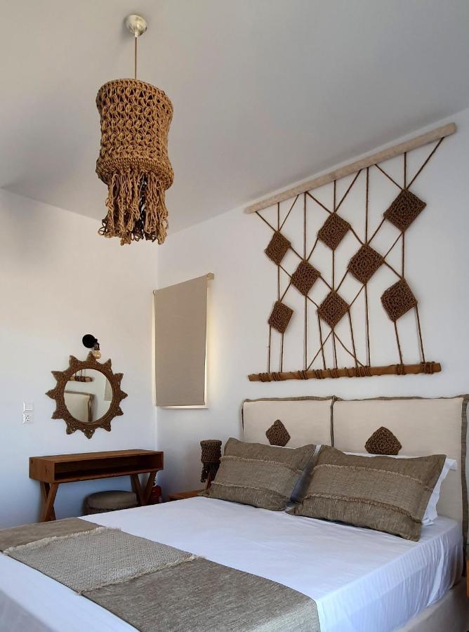 Sarakiniko Rooms Adamantas  ภายนอก รูปภาพ