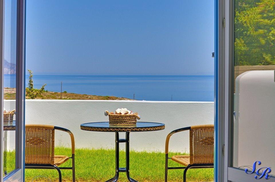 Sarakiniko Rooms Adamantas  ภายนอก รูปภาพ