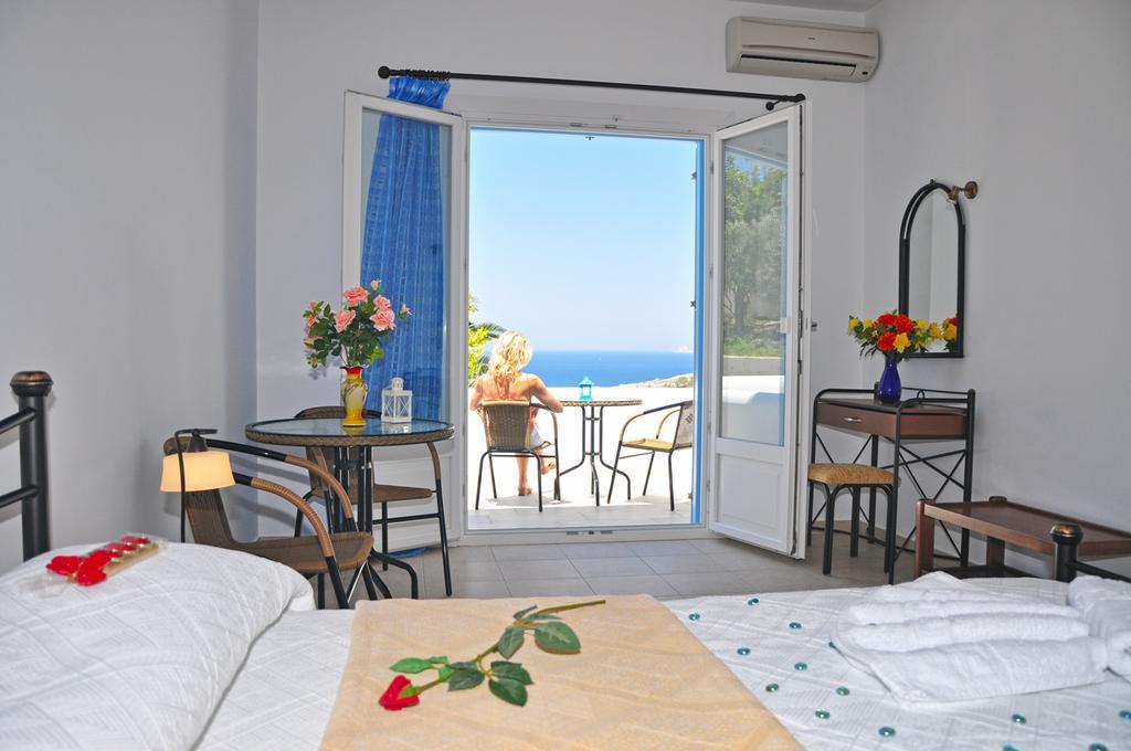 Sarakiniko Rooms Adamantas  ภายนอก รูปภาพ