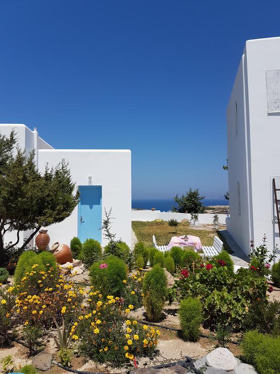 Sarakiniko Rooms Adamantas  ภายนอก รูปภาพ